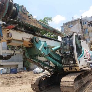 Casagrande B125 XP Rotary Piling Rig