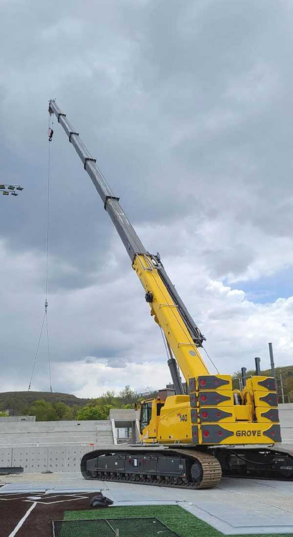 Grove GHC140 Crawler Crane