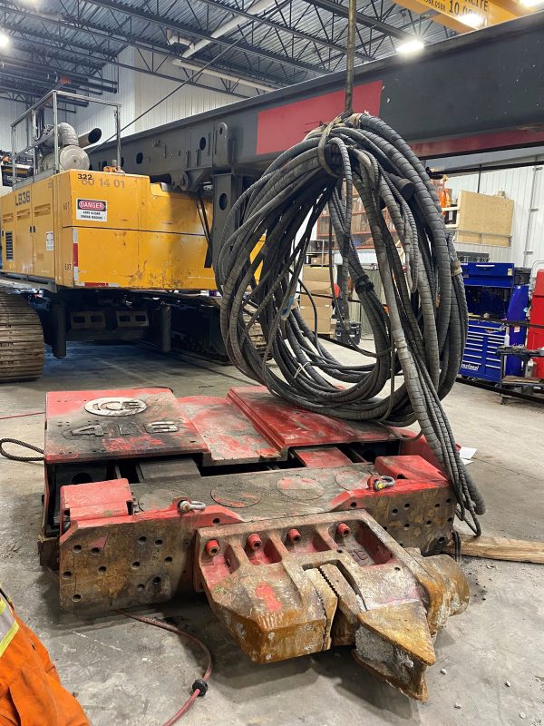 ICE 416L Vibratory Piling Rig