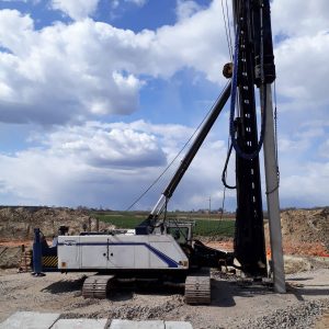 Junttan PMx22 Hammer Piling Rig
