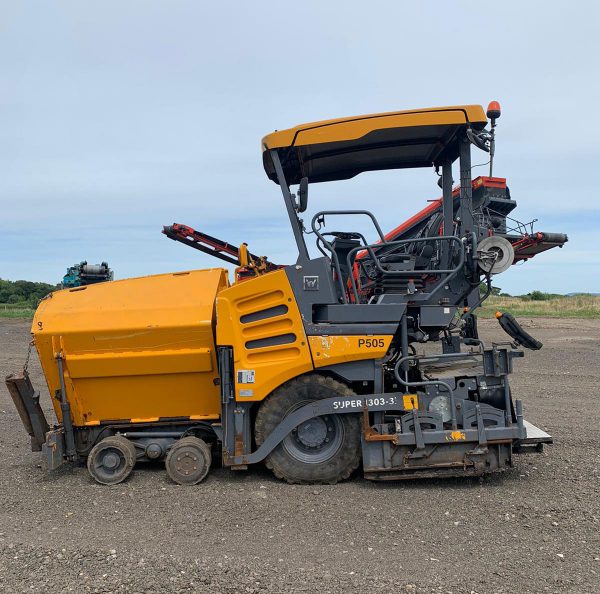 Vogele Super 1303-3i Paver