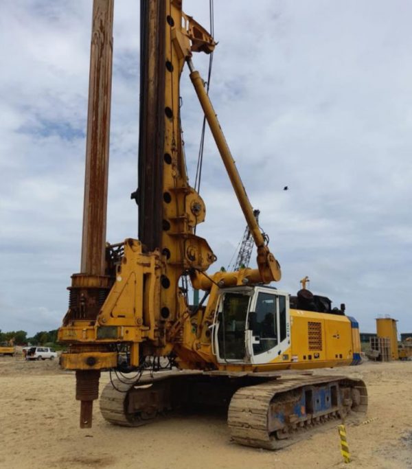 Bauer BG28 Rotary Piling Rig