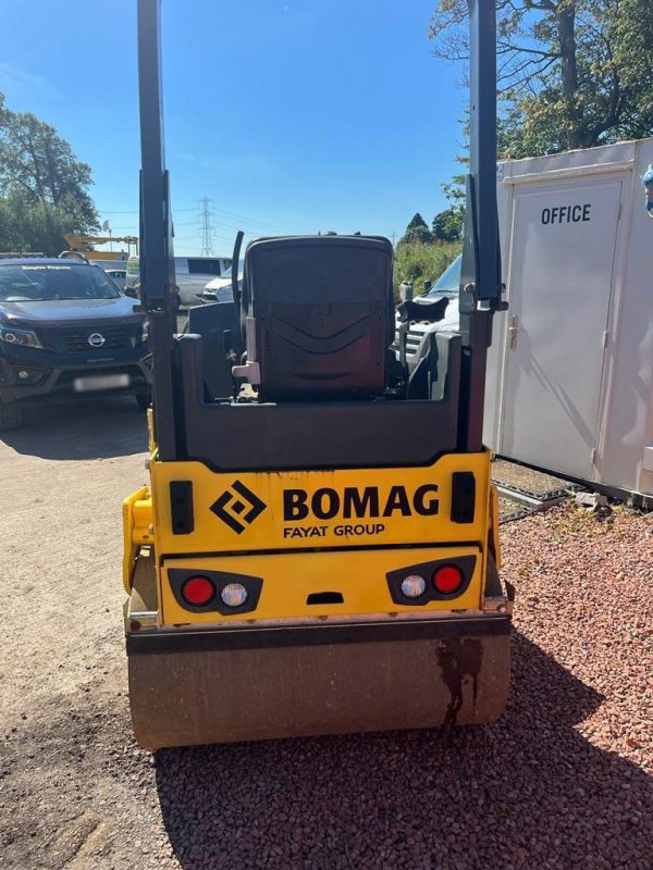 Bomag BW120AD-5 Roller