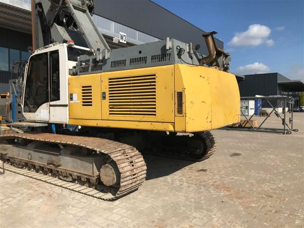 Liebherr LRB 125 Vibratory Piling Rig