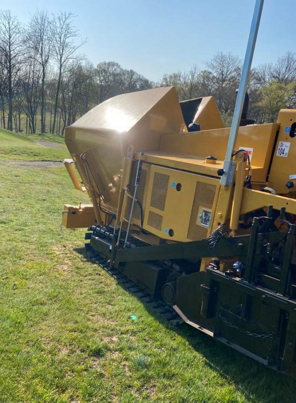 Caterpillar AP225E Paver