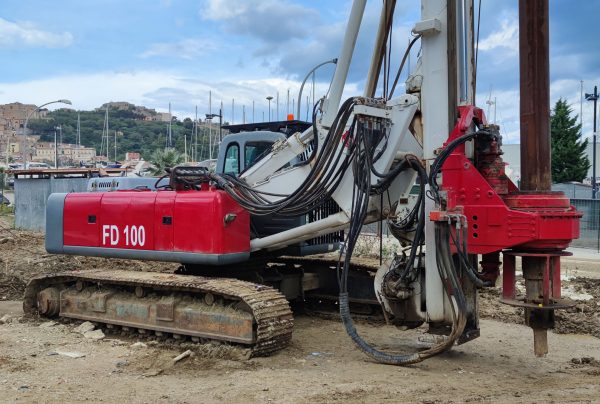 NCB FD100 Rotary Piling Rig