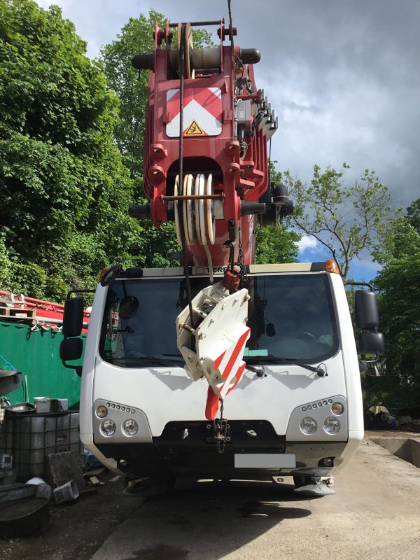Terex Challenger 3180 Mobile Crane