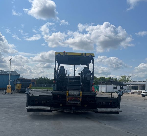 Vogele 1803-3i Paver