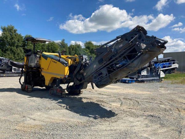 Wirtgen W100 CFI Road Planer
