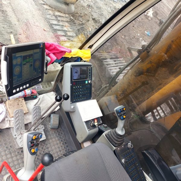 Bauer BG 28H Rotary Piling Rig