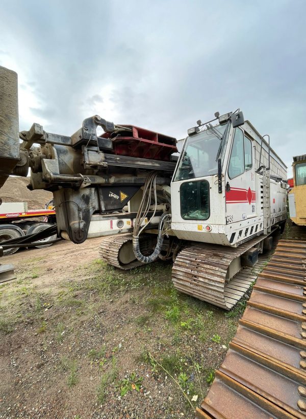 IHC Fundex F2200 Rotary Piling Rig