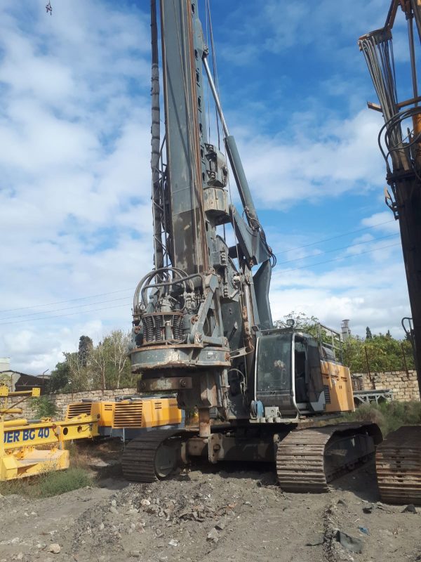 Liebherr LB28 Rotary Piling Rig