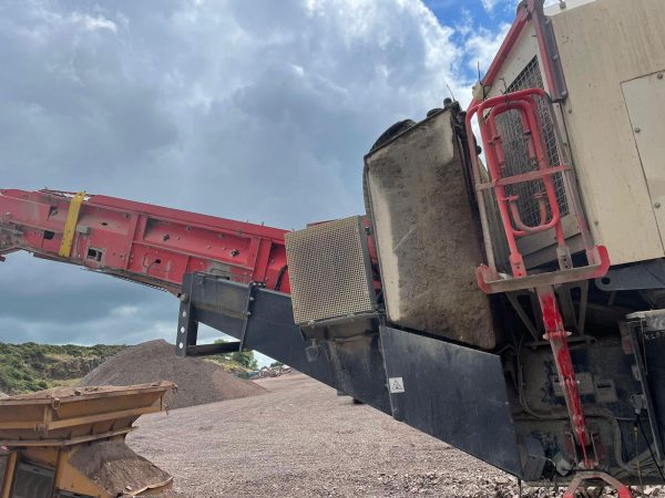 Sandvik UJ440i Jaw Crusher