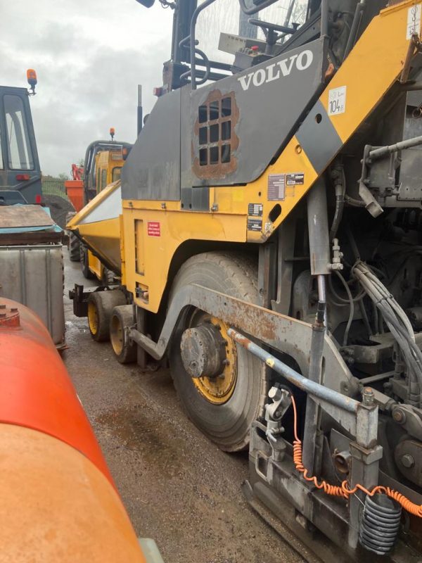 Volvo ABG 6870 Paver