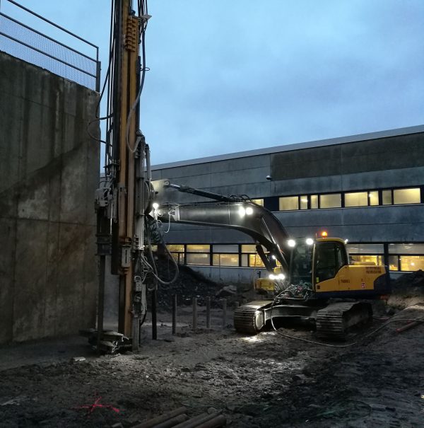 Volvo EC290CI Rotary Piling Rig