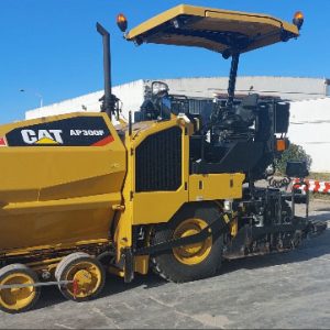 Caterpillar AP300F Paver