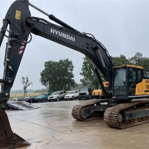Hyundai HX380AL Excavator