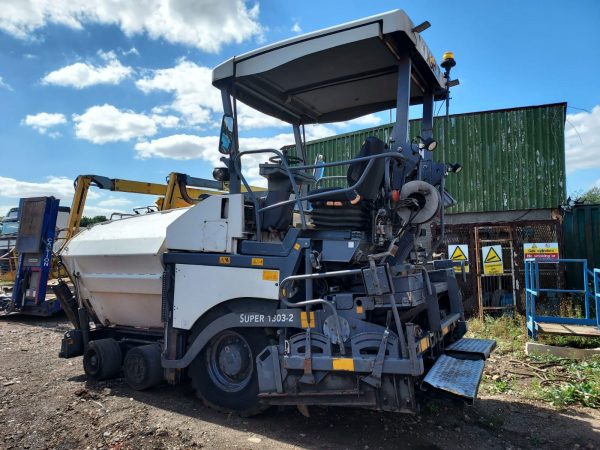 Vogele Super 1303-2 Paver