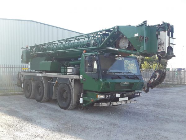Grove GMK 3055 Mobile Crane