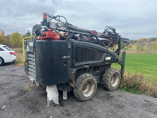 Sandvik Commando DC125 Rock Drill