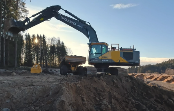 Volvo EC350E L Bagger