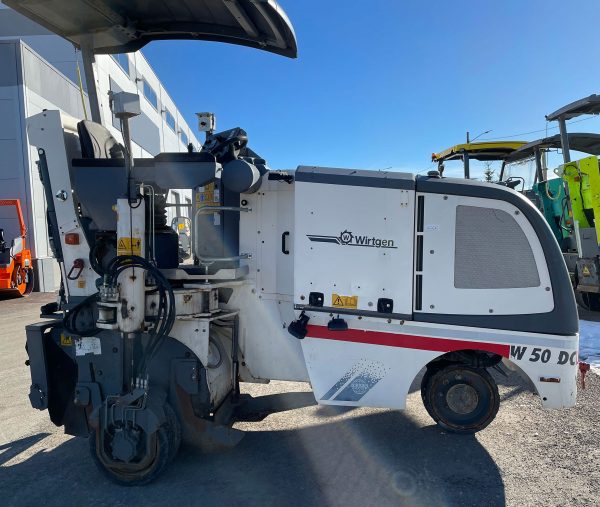 Wirtgen W 50 DC Road Planer