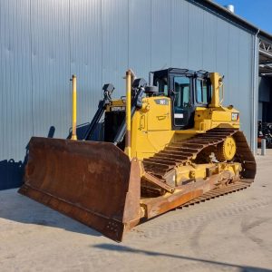 Crawler Dozer D6T Caterpillar