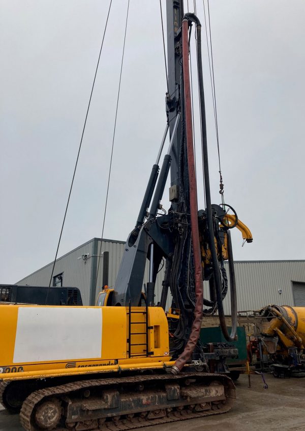 Casagrande B200 CFA Piling Rig