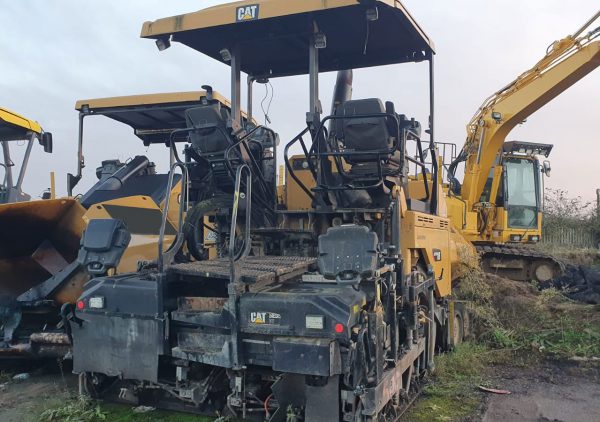 Pavimentadora Caterpillar AP500