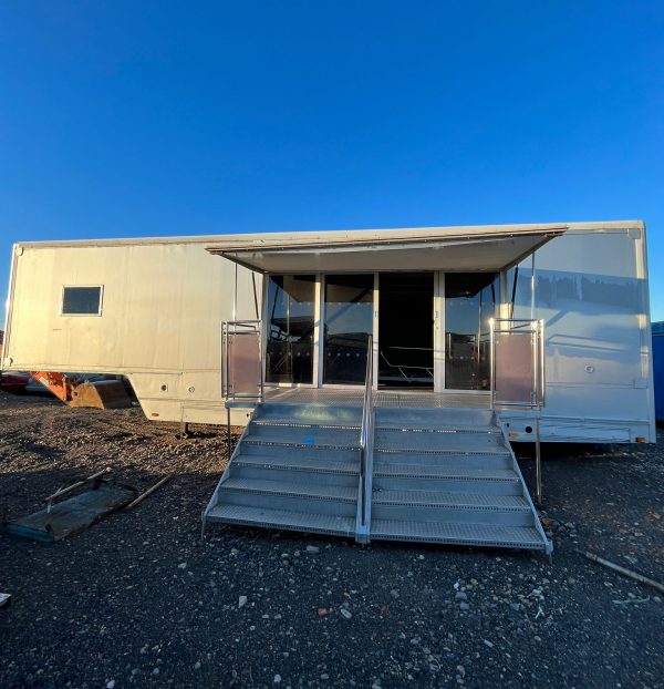 Torton Exhibition Trailer
