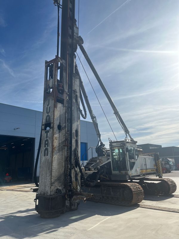 Junttan PM-25H Hammer Piling Rig