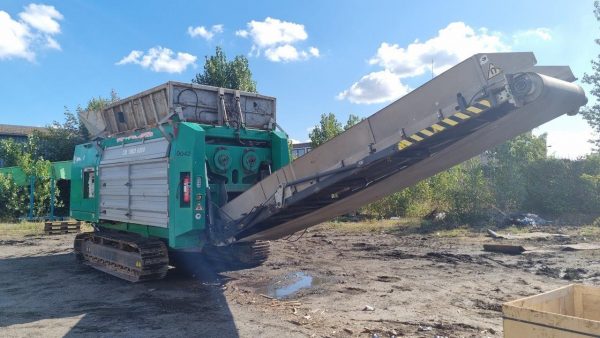 Komptech Crambo 6000 Slow Speed Shredder