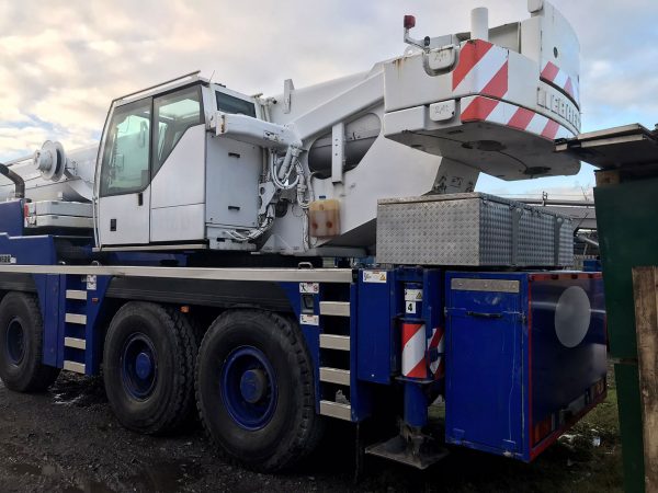 Liebherr LTM 1055-3.2 เครนเคลื่อนที่