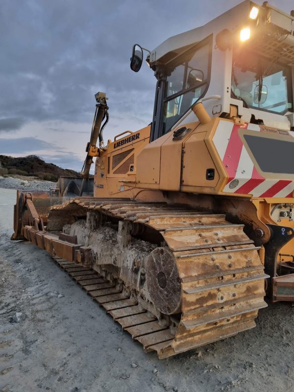 Liebherr 736 Bulldozer