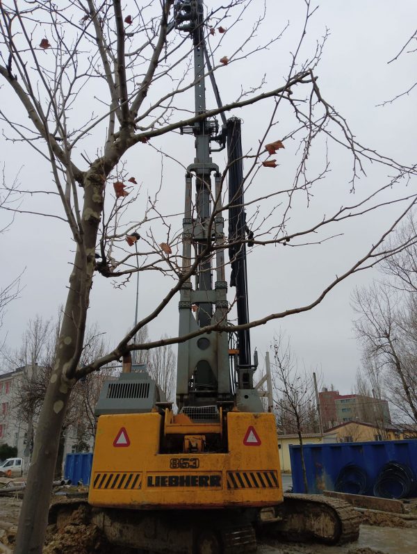 Rig Tiang Putar/CFA Liebherr LRB 255