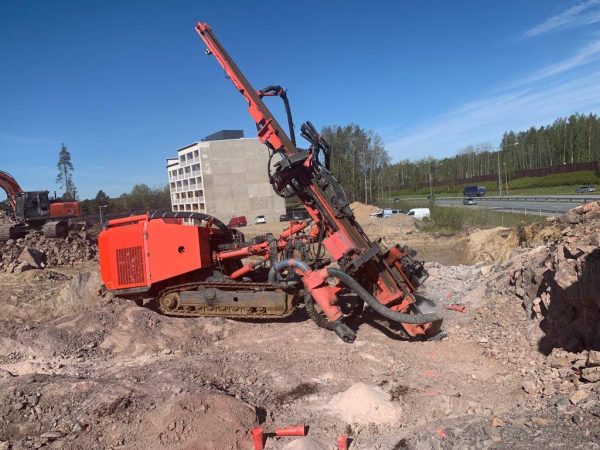 Sandvik DC560 Rock Drill