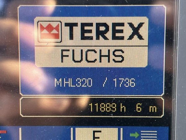 Terex Fuchs MHL 320 เครื่องจัดการวัสดุ