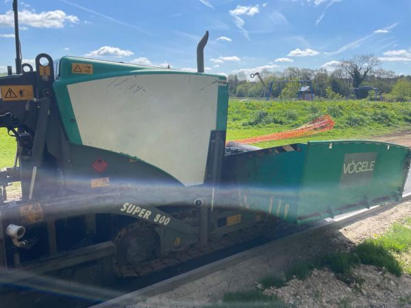 Vogele Super 800 Paver