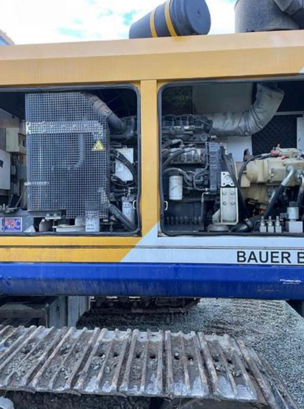Bauer BG 12H Rotary Piling Rig