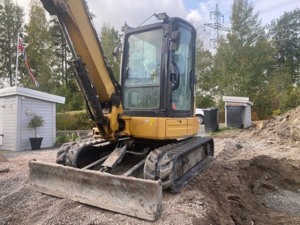 Caterpillar 305 Micro Excavator
