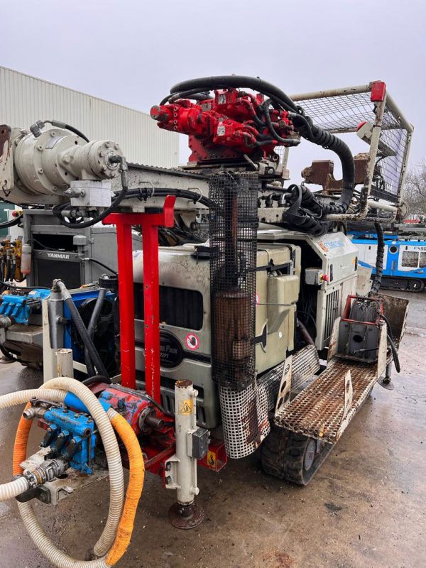 Comacchio GEO 300 Micro Piling Rig