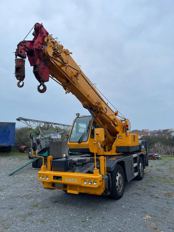 Kato KRM-13H-III City Crane