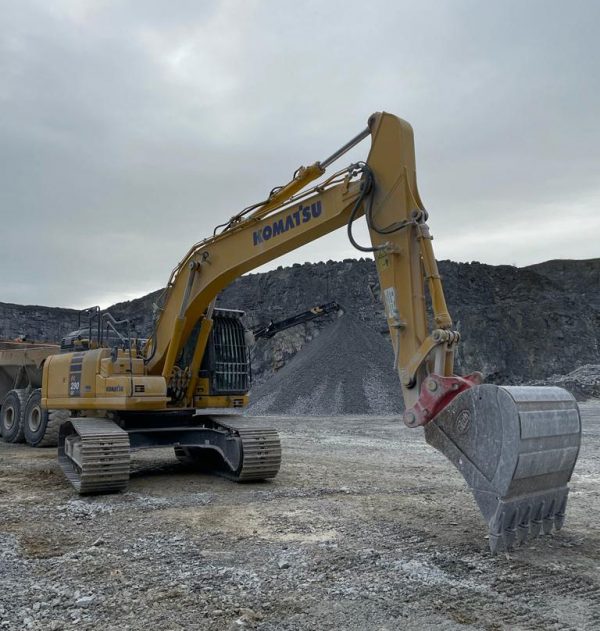Komatsu PC290LC Excavator