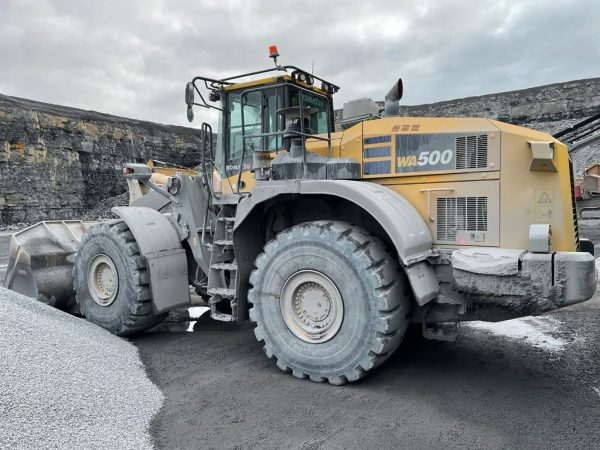 Komatsu WA500 Wheel Loader