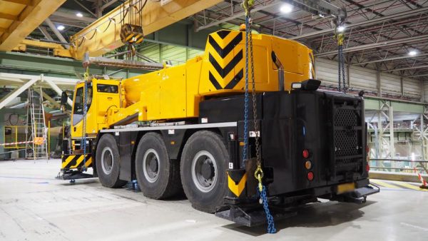 Liebherr LTC 1045-3.1 Mobile Crane