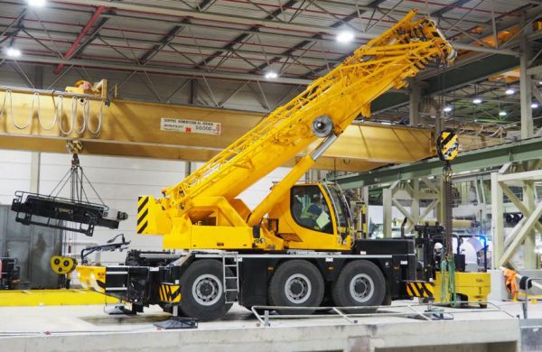 Liebherr LTC 1045-3.1 Mobile Crane