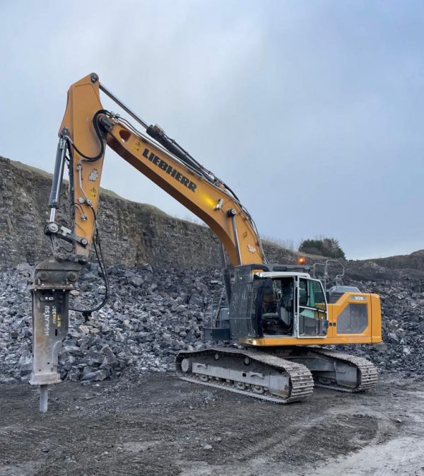 Liebherr R938 Excavator