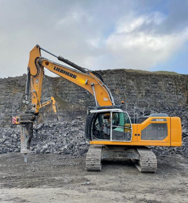 Liebherr R938 Excavator
