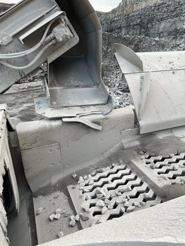 Concasseur à percussion Metso LT1213S