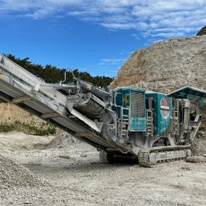 Powerscreen Premiertrak R400X Jaw Crusher